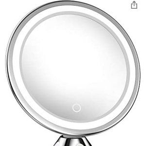 Magnifying Light Up Makeup Mirror